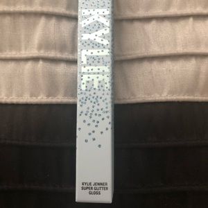 Kylie holiday collection milk and cookies gloss